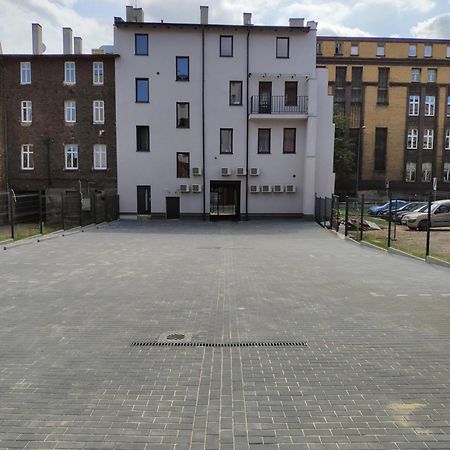 H33 Apartamenty Μπίτομ Εξωτερικό φωτογραφία