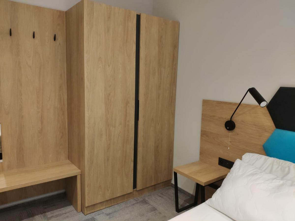 H33 Apartamenty Μπίτομ Εξωτερικό φωτογραφία