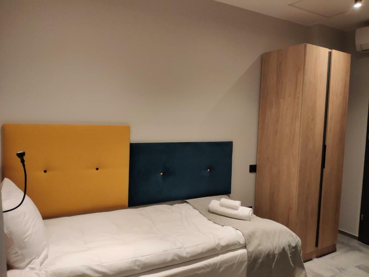 H33 Apartamenty Μπίτομ Εξωτερικό φωτογραφία